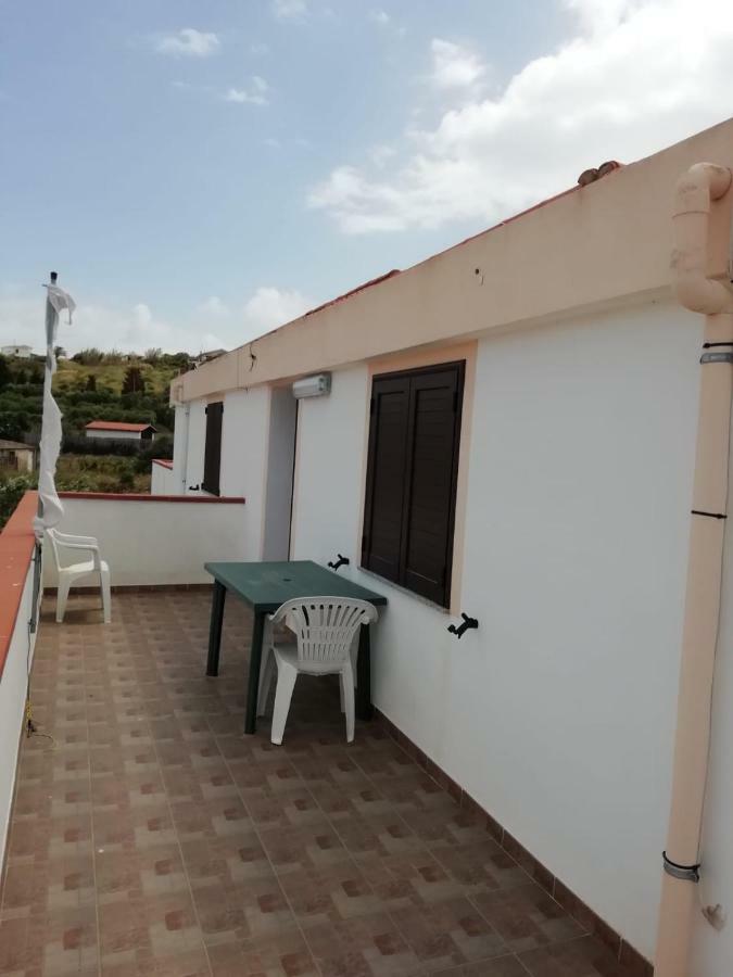 Seguimi A Calasetta SantʼAntìoco Exteriör bild